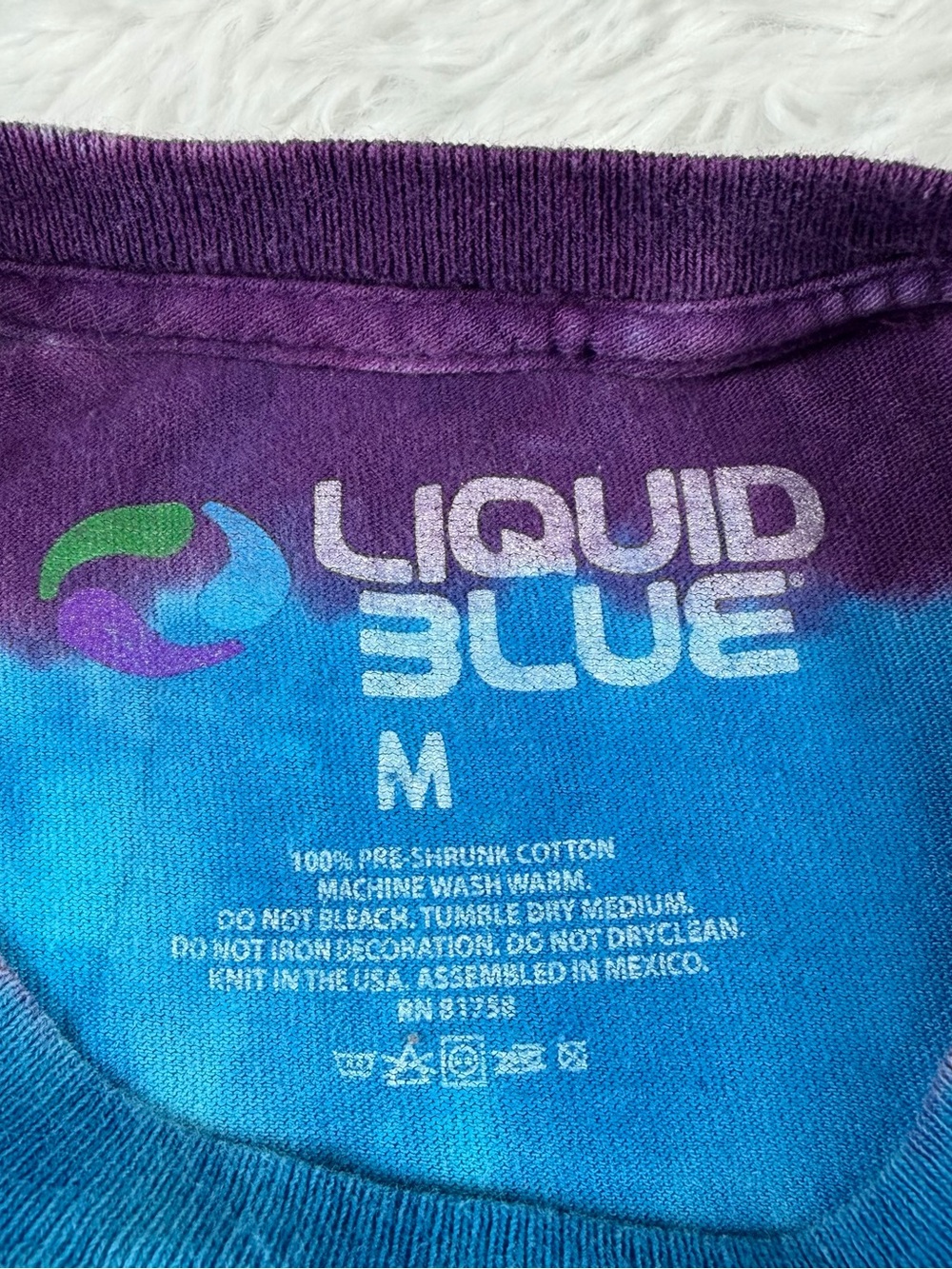 Liquid Blue Blue & Purple Tie-Dye Magician Graphic Tee Alice in Wonderland 2003 - Picture 7 of 11